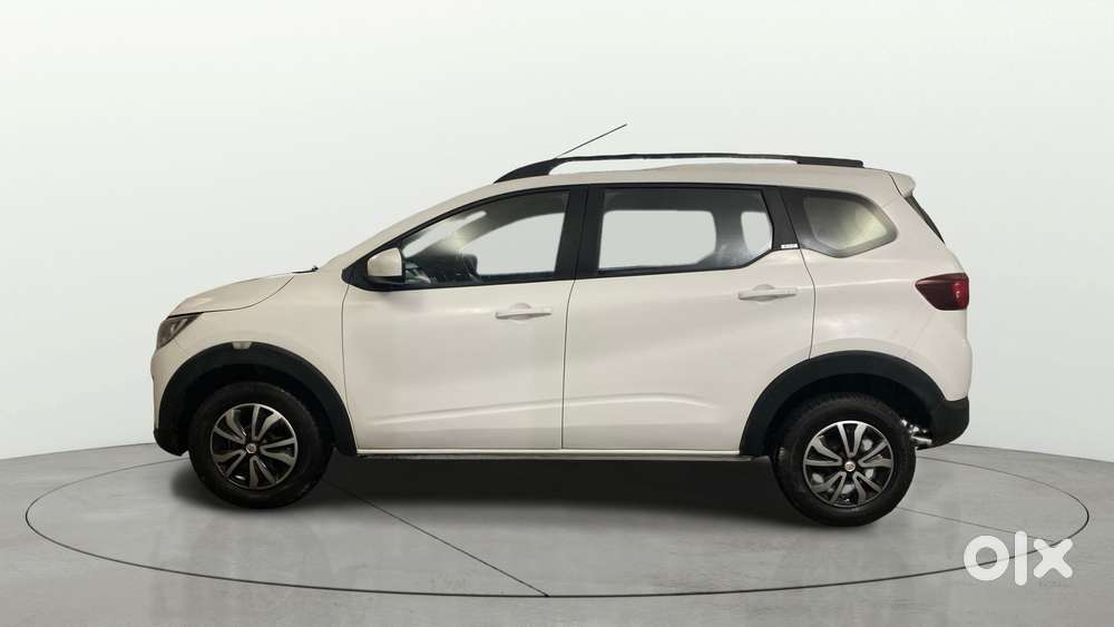 Renault Triber Rxz, 2019, Petrol