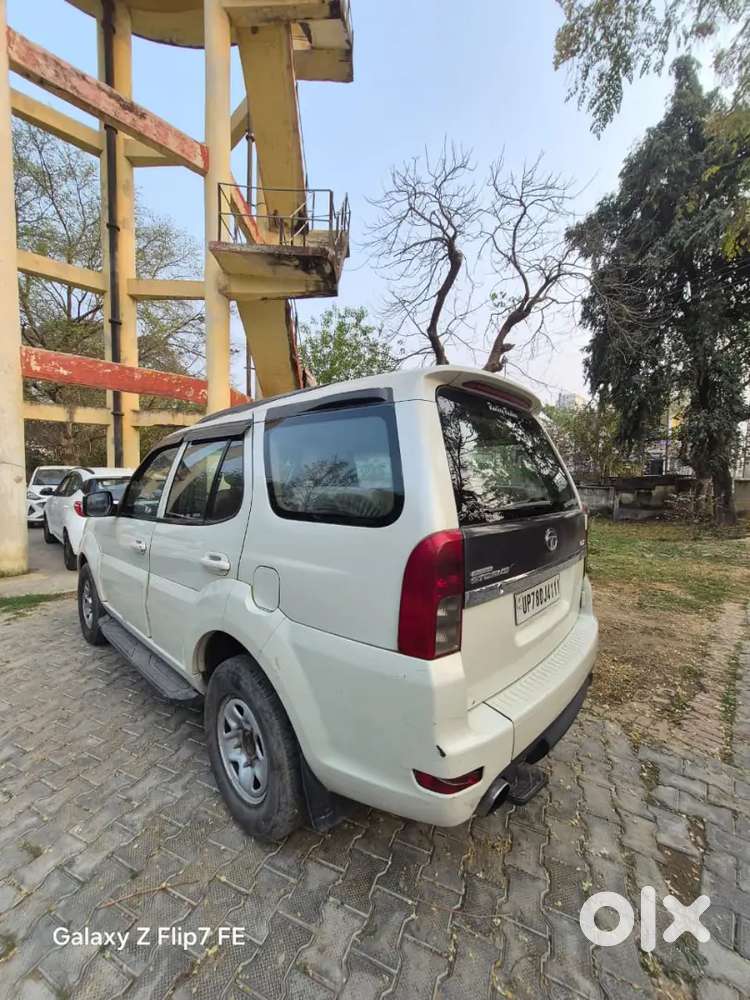 Tata Safari Storme 2014 Diesel 100000 Km Driven