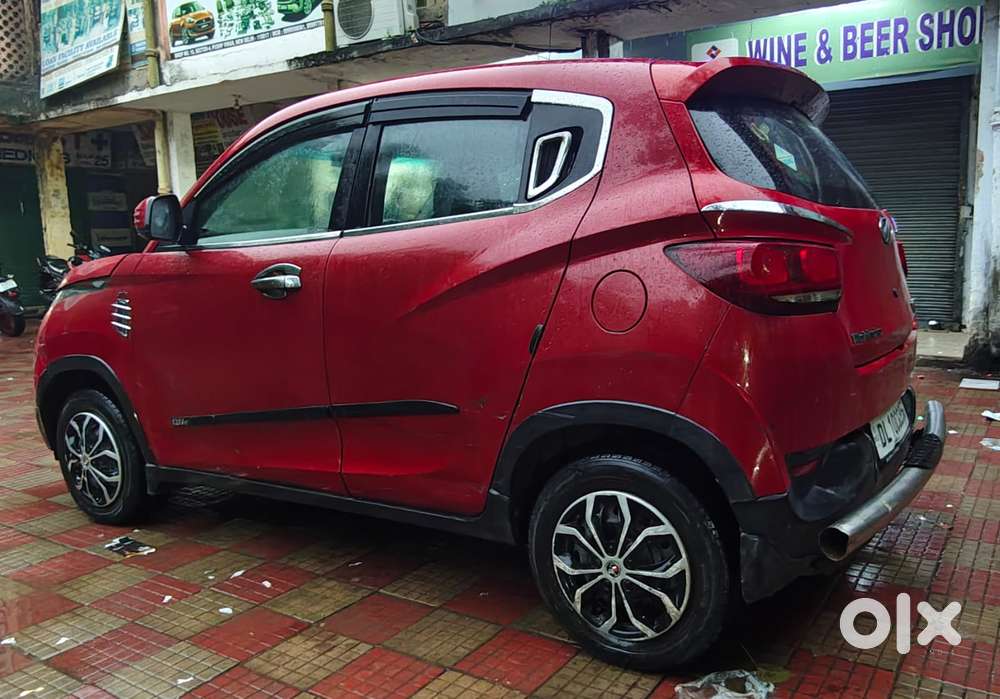 Mahindra Kuv100 Nxt 1.2 K4 Plus Petrol 6 Str, 2016, Cng & Hybrids