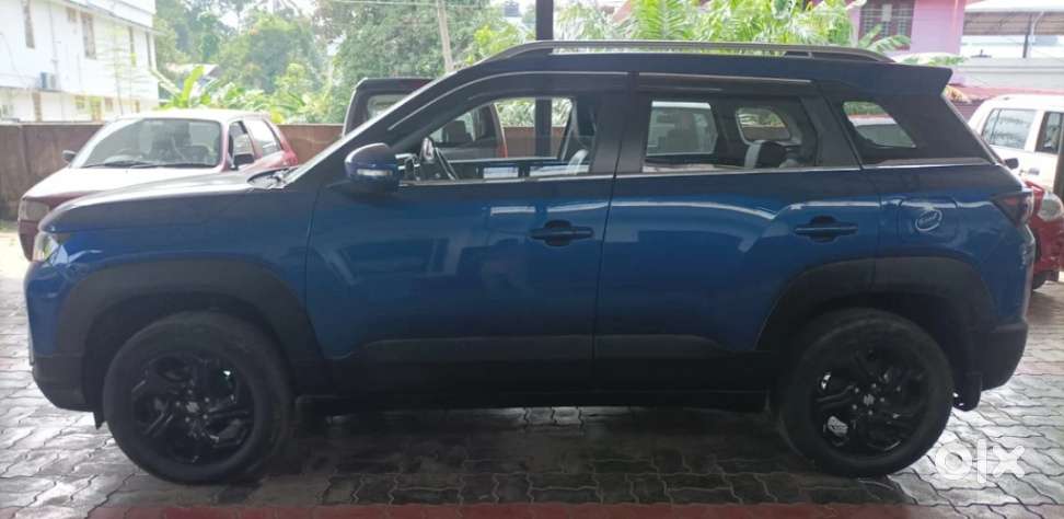 Maruti Suzuki Brezza 1.5 Zxi At Smart Hybrid, 2022, Petrol