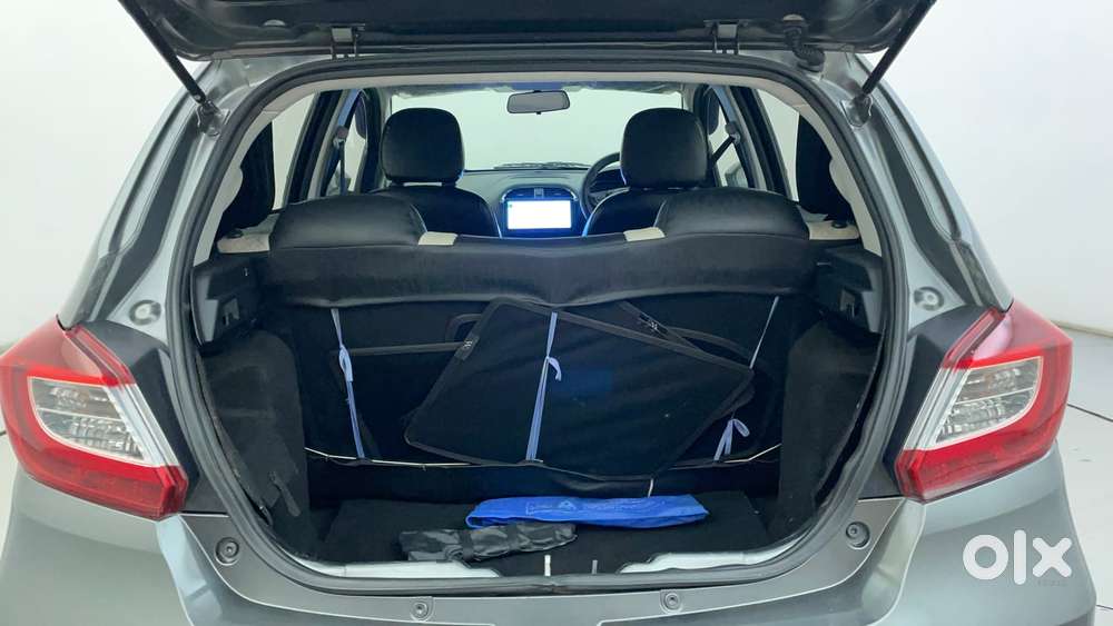 Tata Tiago 1.2 Revotron Xt Option, 2021, Petrol