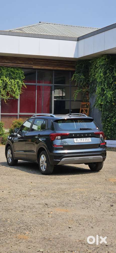 Skoda Kushaq 1.0 Tsi Ambition At, 2022, Petrol
