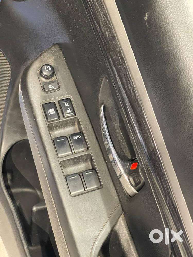 Maruti Suzuki Xl6 1.5 Alpha Mt, 2020, Petrol