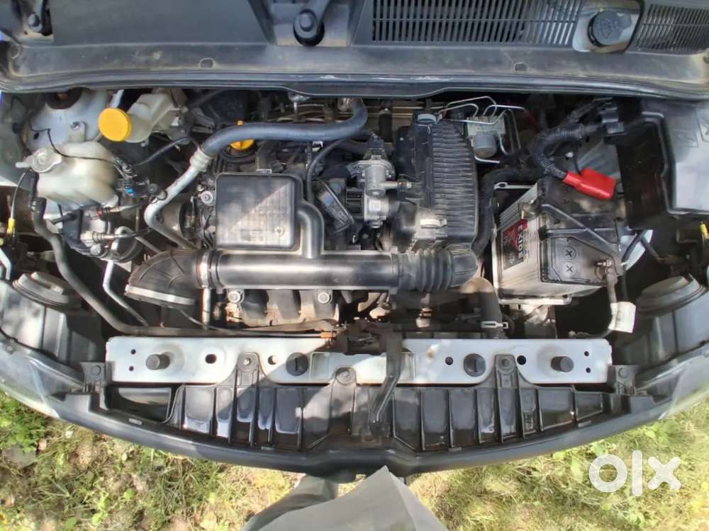 Renault Triber Facelift Rxe 2025