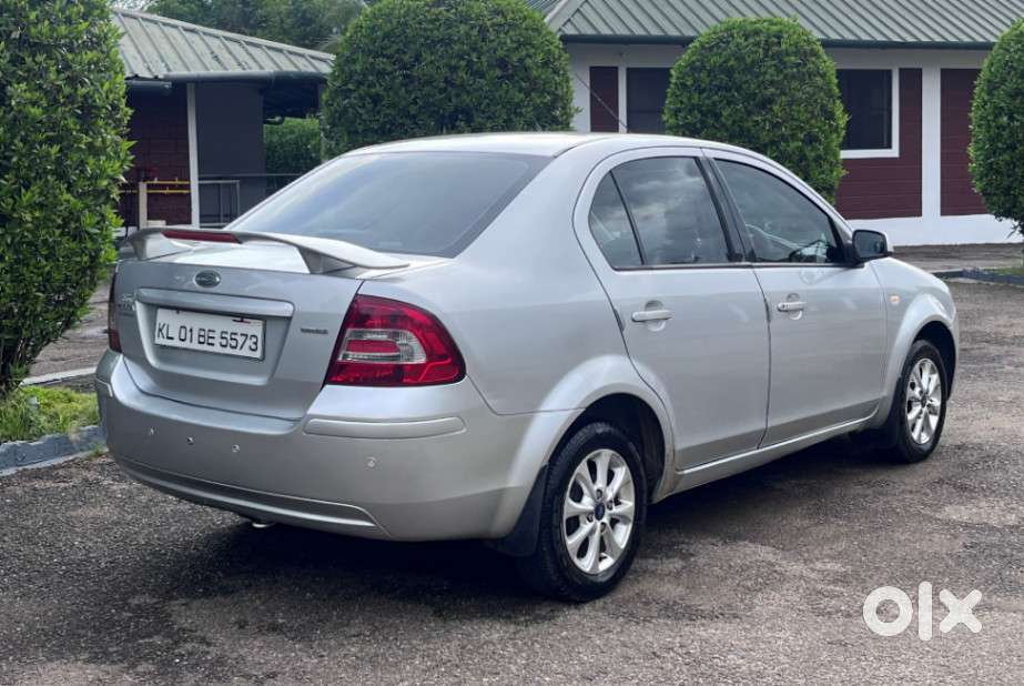 Ford Fiesta 1.6 Zxi Abs, 2012, Petrol