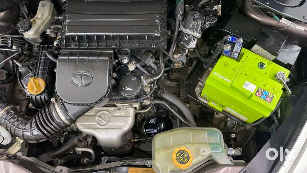 Tata Tiago Xza, 2018, Petrol