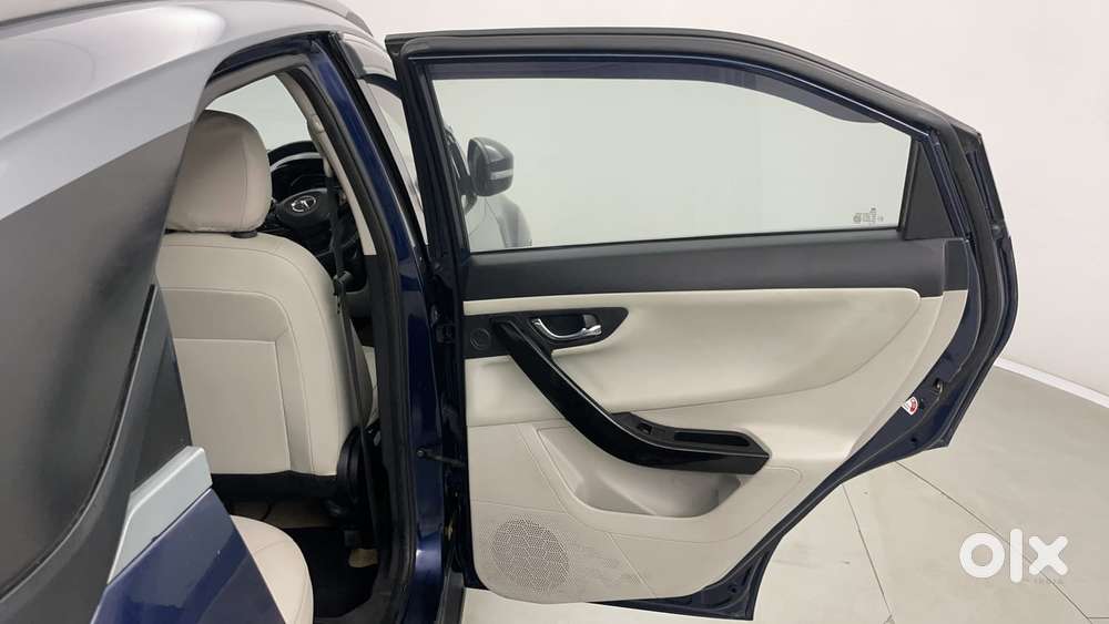 Tata Nexon 1.2 Revotron Xz Plus Premium Dual Tone, 2022, Petrol