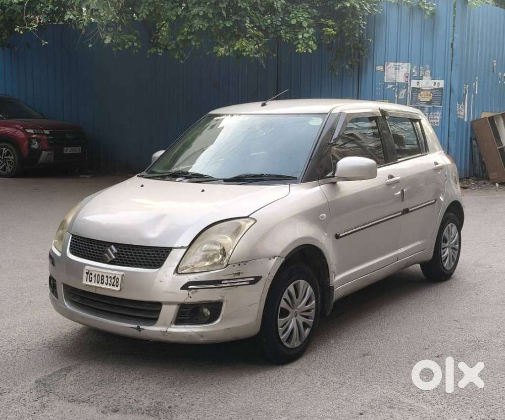 Maruti Suzuki Swift 1.3 Vxi, 2006, Petrol