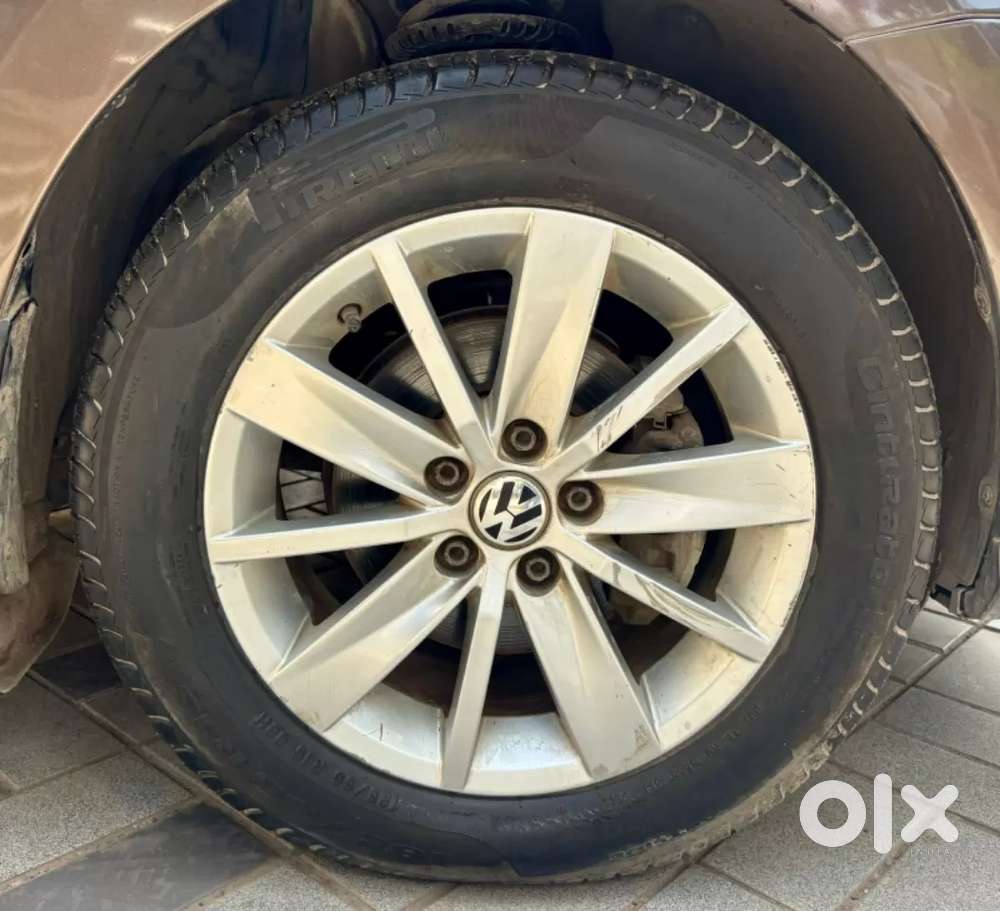 Volkswagen Ameo 1.5 Tdi Highline At 16 Alloy, 2018, Diesel