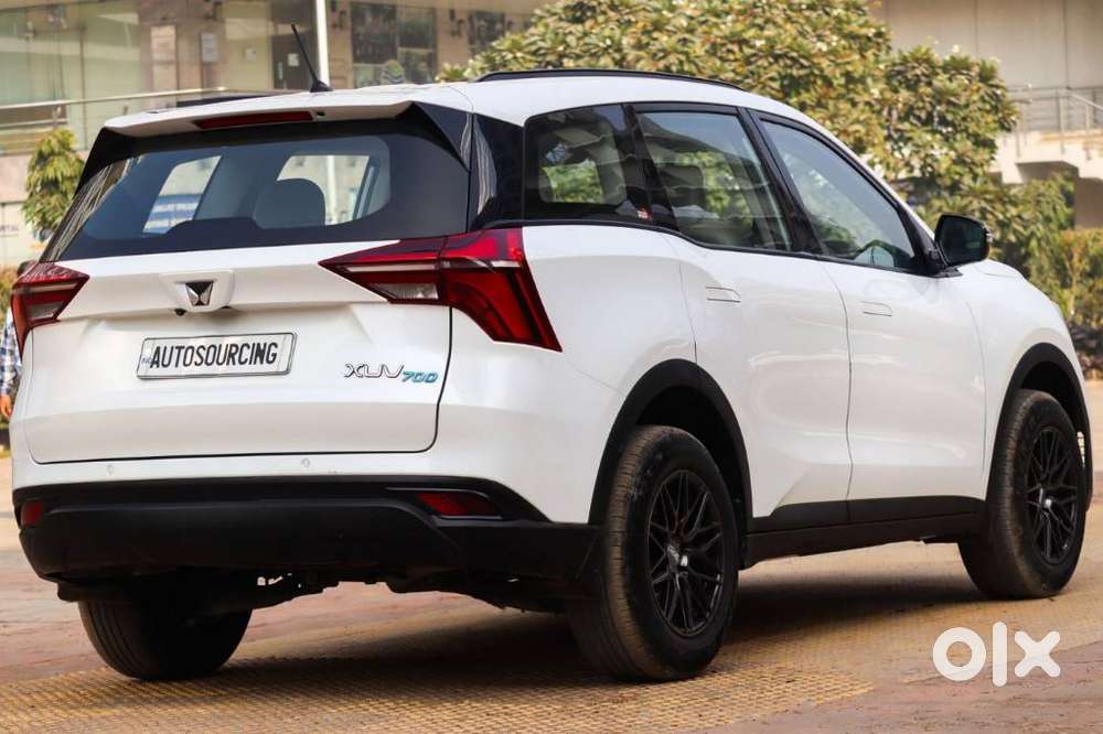 Mahindra Xuv700 Mx Diesel Mt 5 Str (e), 2022, Diesel