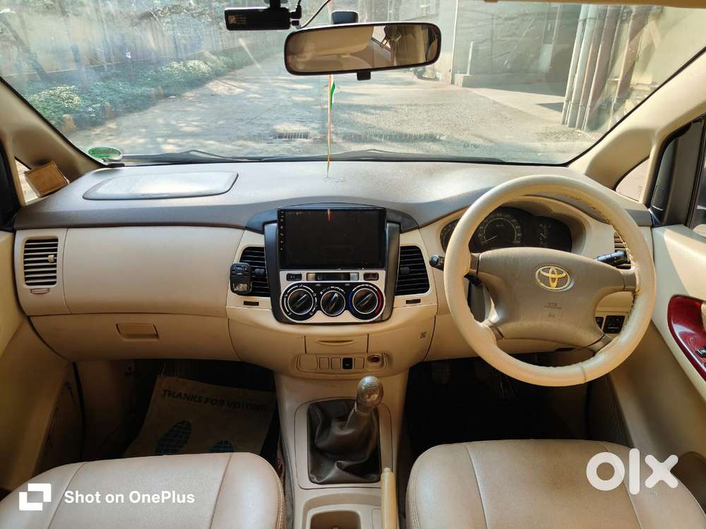 Toyota Innova 2004-2011 2.0 V, 2005, Petrol