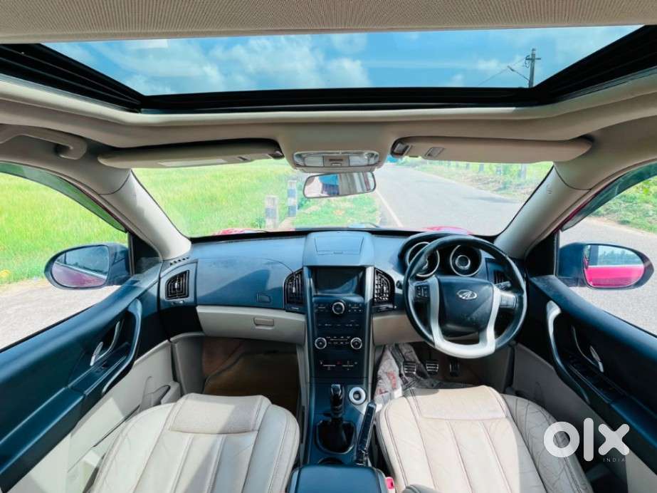 Mahindra Xuv500 2.2 W10, 2015, Diesel