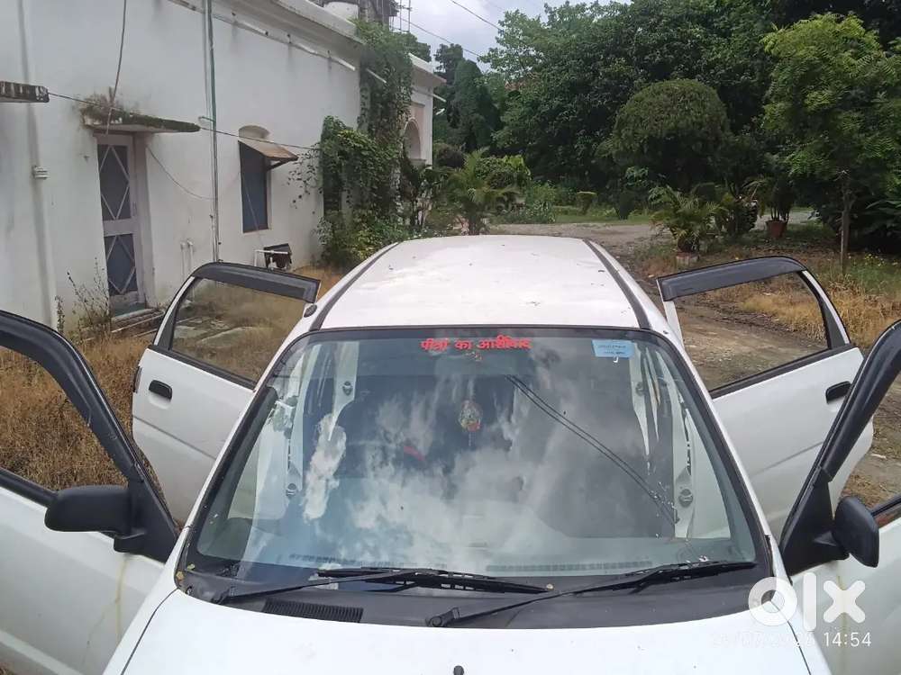 Maruti Suzuki Alto 2011 Petrol Manual 80000 Km