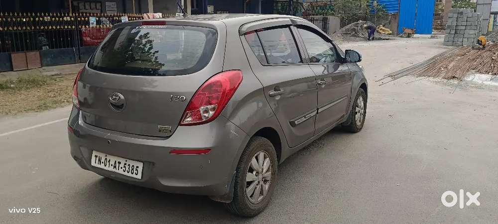 Hyundai New I20 2013 Diesel 125000 Km Driven