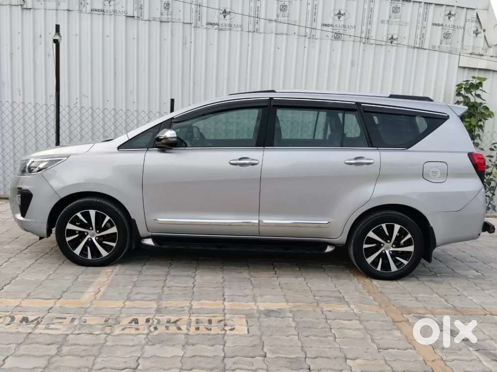 Toyota Innova Crysta [2020-ongoing] 2.4 Zx 7 Str, 2022, Diesel
