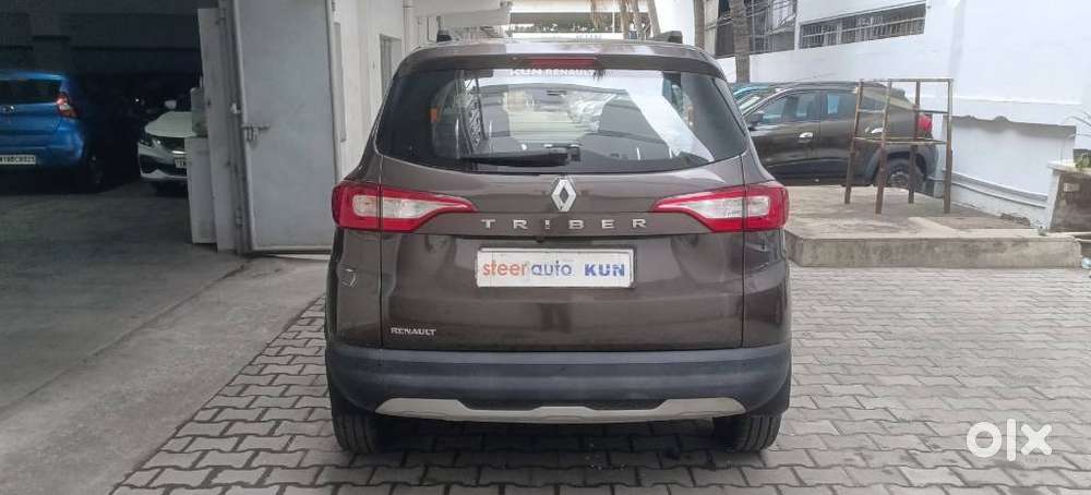 Renault Triber Rxz, 2023, Petrol