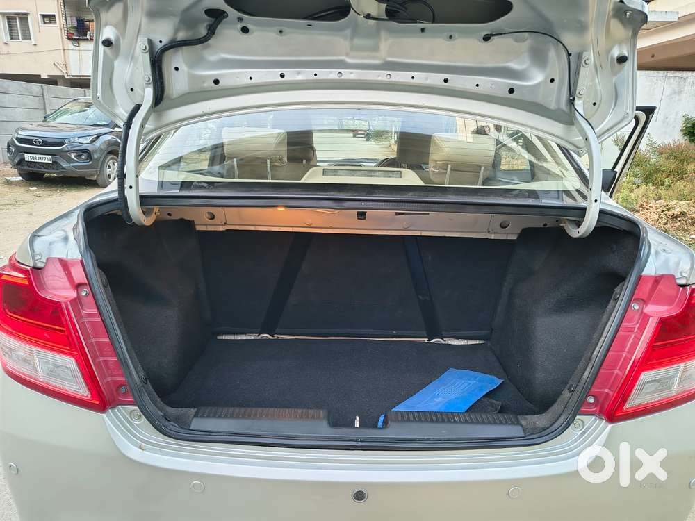 Maruti Suzuki Dzire 1.2 Zxi Amt, 2018, Petrol