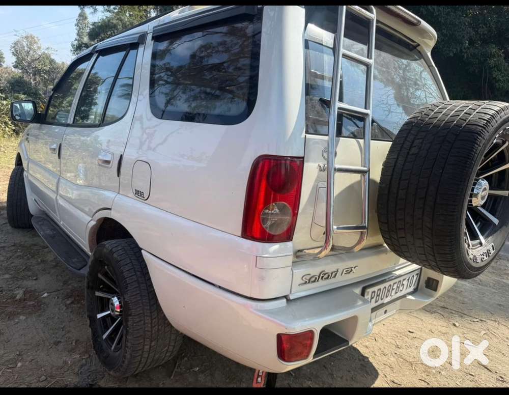 Tata Safari Diesel 2012