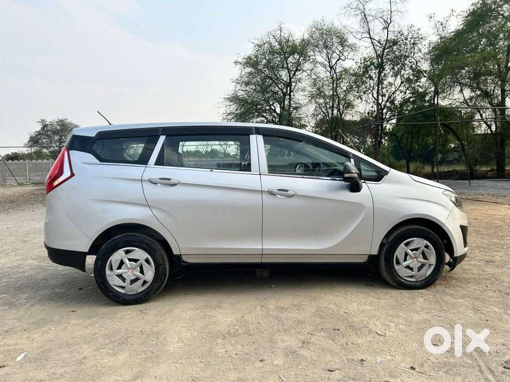 Mahindra Marazzo M4 8str, 2019, Diesel