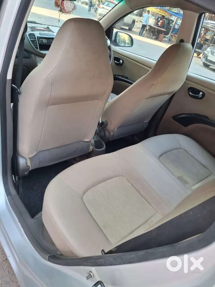Hyundai I10 Magna 2012 Car