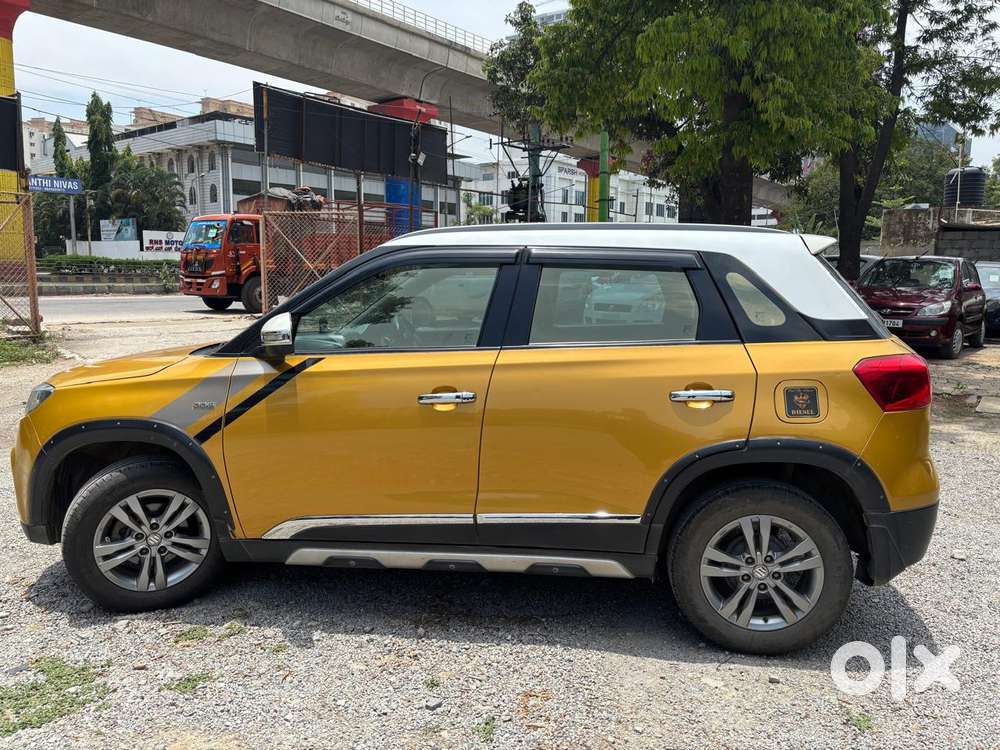 Maruti Suzuki Brezza Zdi+ Dual Tone, 2016, Diesel
