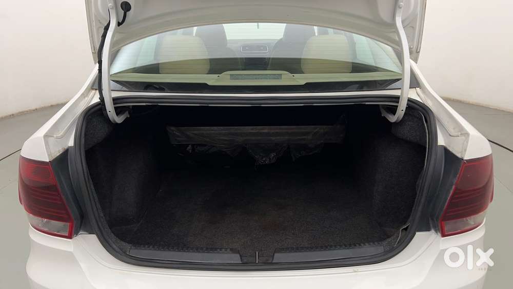 Volkswagen Vento Petrol Highline At, 2020, Petrol