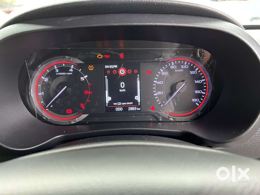 Mahindra Thar Lx Hard Top Petrol Mt 4wd, 2022, Petrol