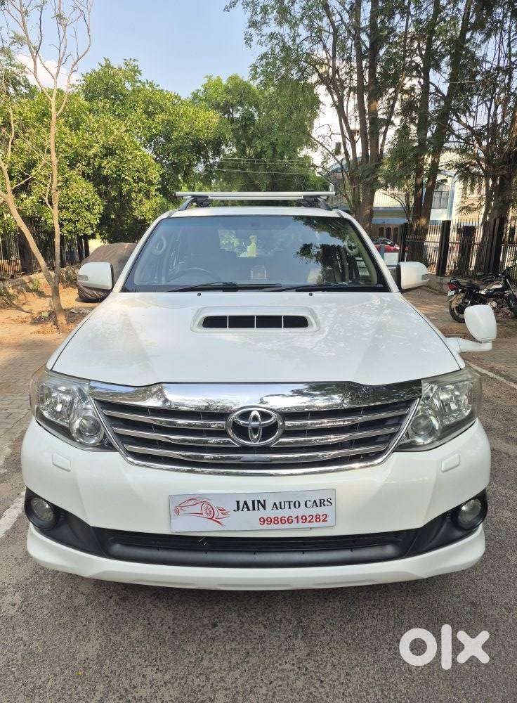 Toyota Fortuner 2011-2016 4x2 At Trd Sportivo, 2012, Diesel