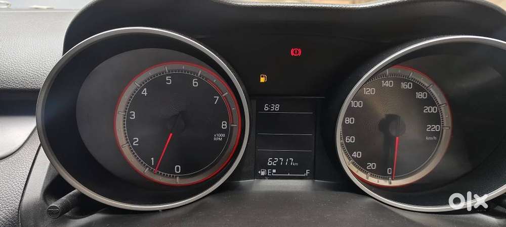 Maruti Suzuki Swift Vxi + Manual, 2022, Petrol
