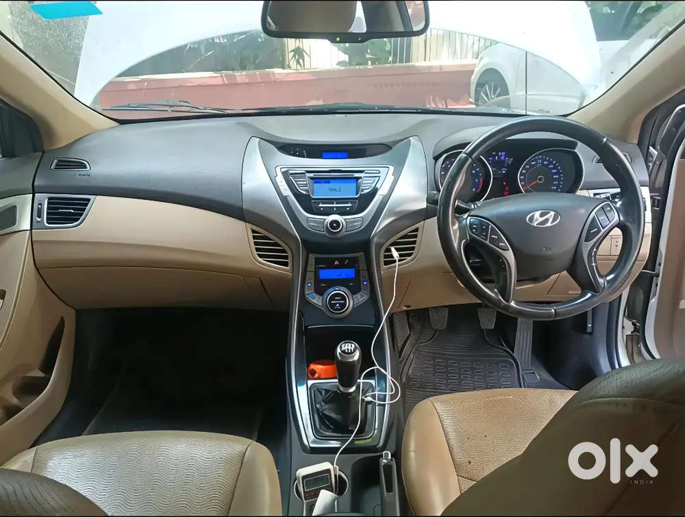 Hyundai Elantra Top Model Button Start