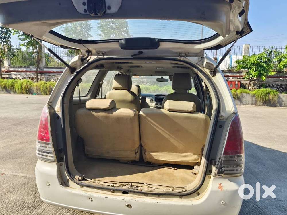 Toyota Innova 2009 Diesel Well Maintained