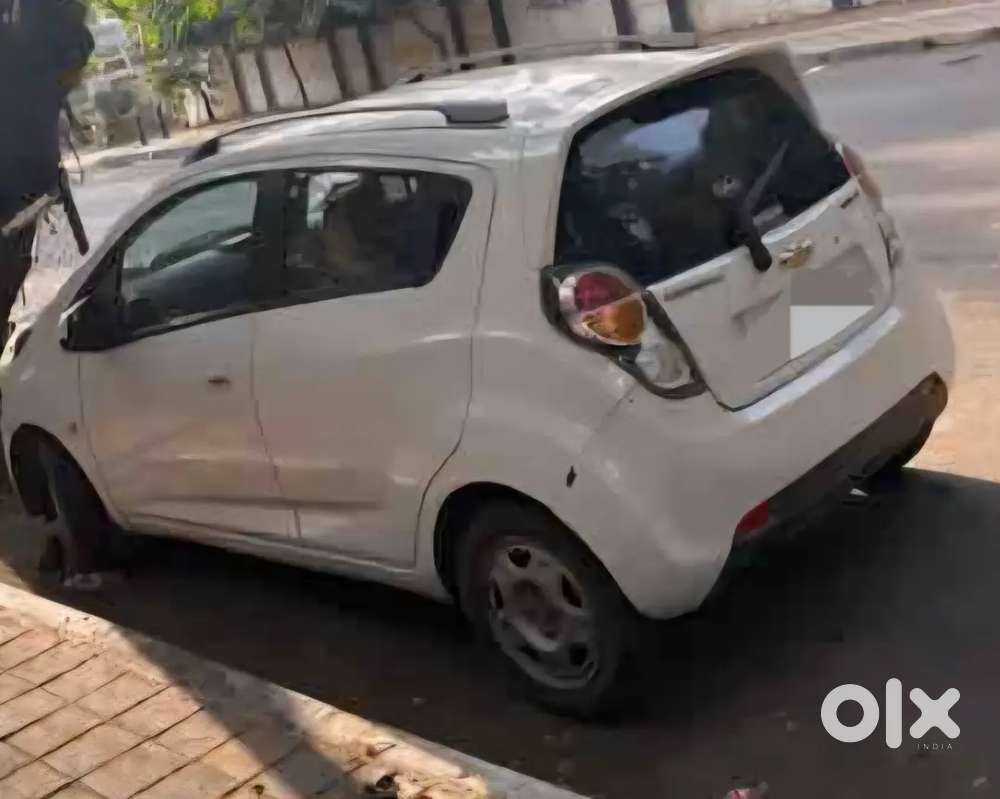Chevrolet Beat 2010 Petrol 77000 Km Driven