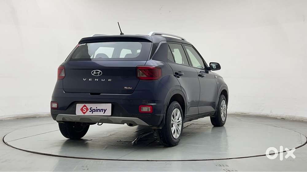Hyundai Venue S Turbo Dct, 2019, Petrol