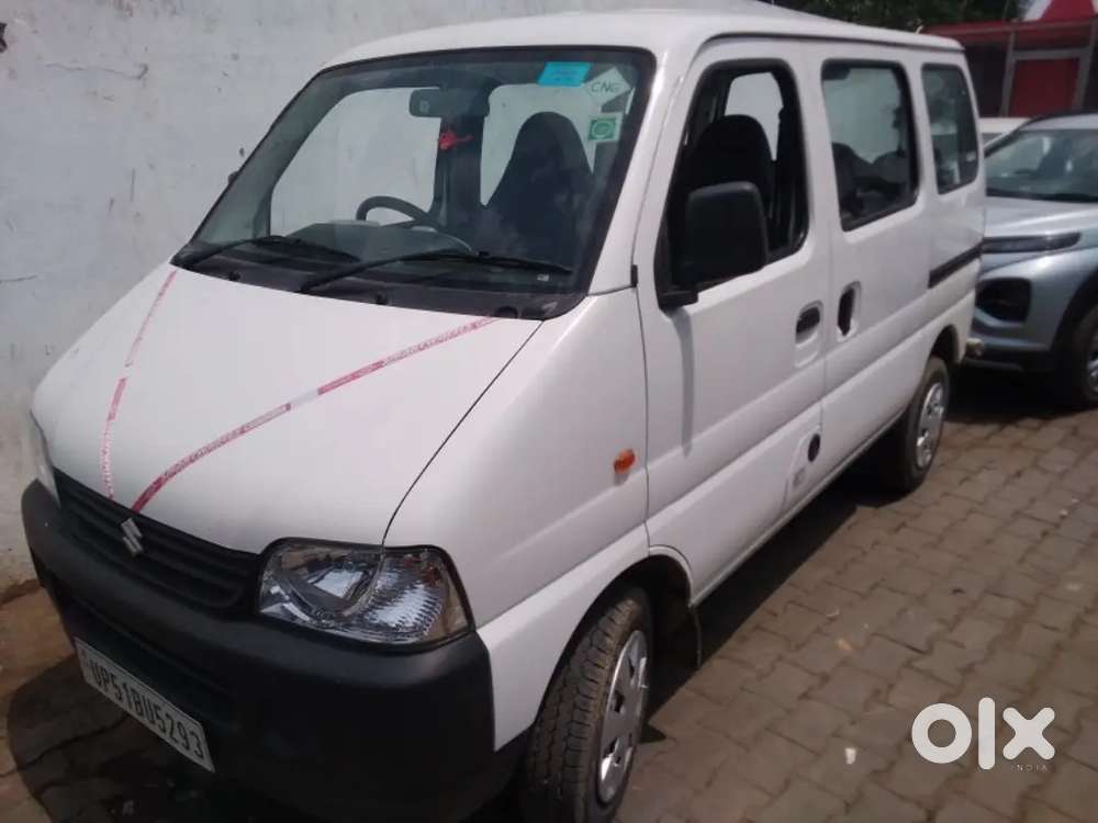 Maruti Suzuki Eeco 2025 Cng & Hybrids 36000 Km Driven
