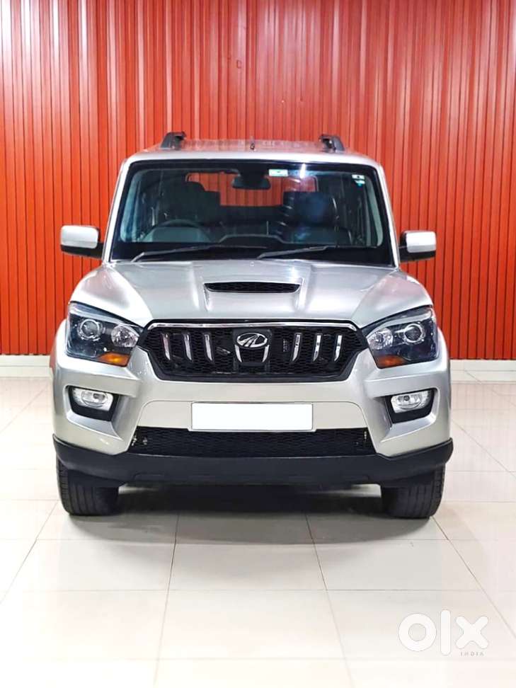Mahindra Scorpio S10, 2015, Diesel