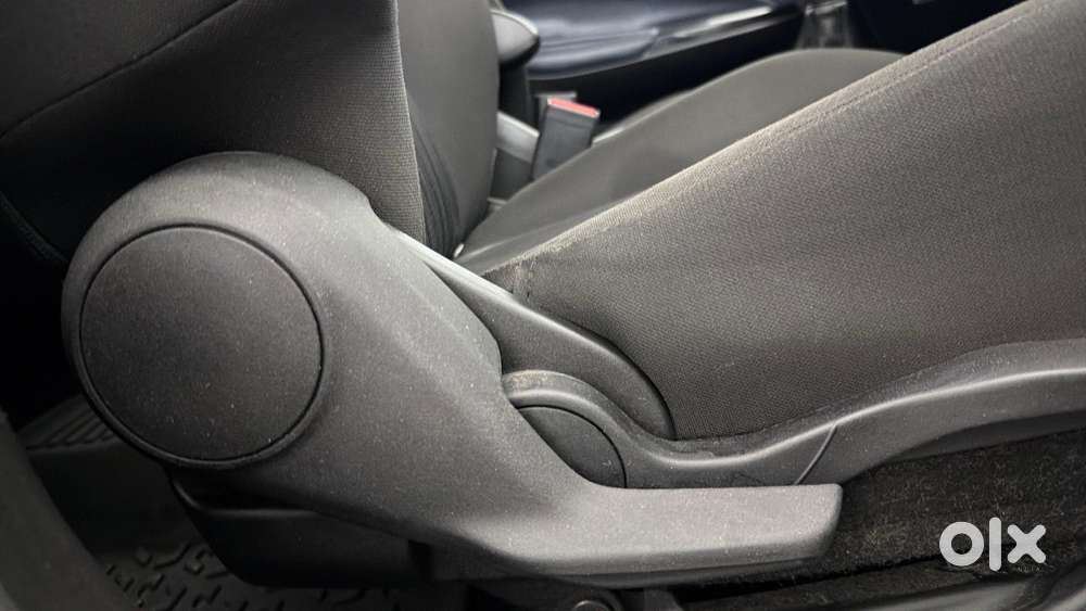 Maruti Suzuki Baleno Zeta, 2022, Petrol