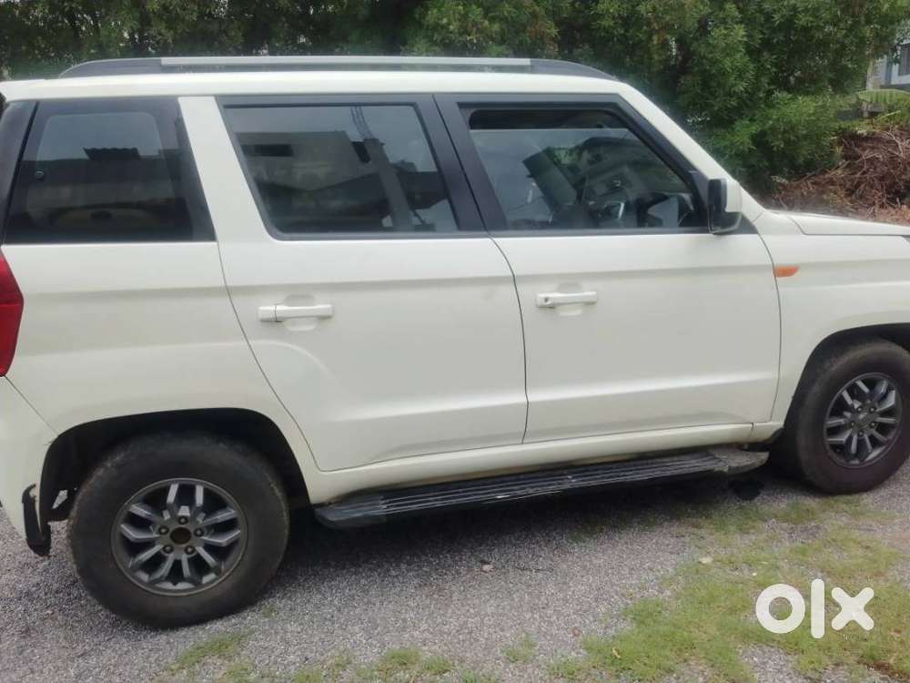 Mahindra Tuv 300 T10, 2018, Diesel