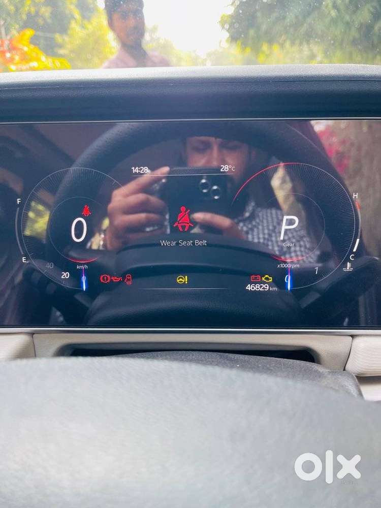 Mahindra Xuv700 2.2 Ax 5 Diesel At Str, 2024, Diesel