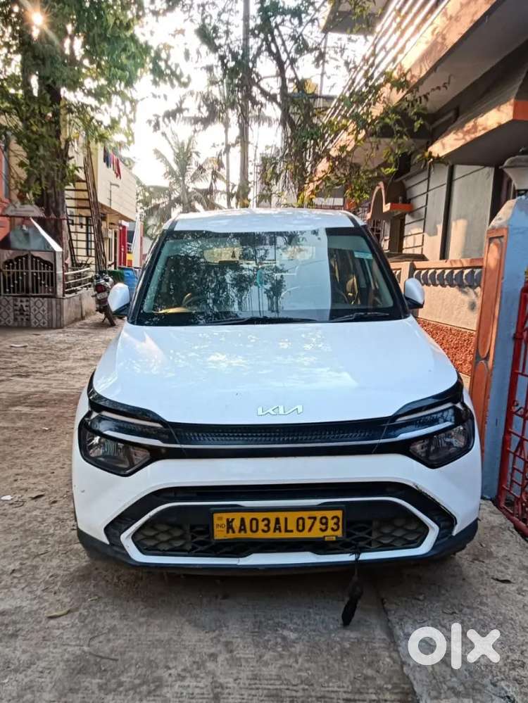 Kia Carens 2023 Diesel 125000 Km Driven