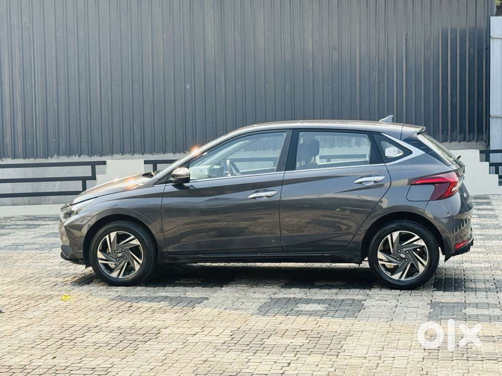 Hyundai New I20 1.2 Asta Mt, 2022, Petrol