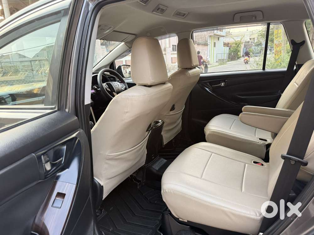 Toyota Innova Crysta [2020-ongoing] 2.4 Gx At 7 Str, 2022, Diesel