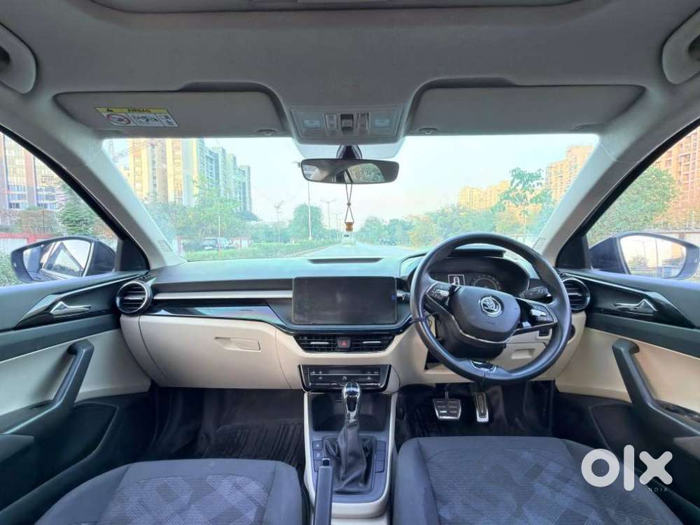 Skoda Slavia Style Matte 1.0 Tsi At, 2025, Petrol