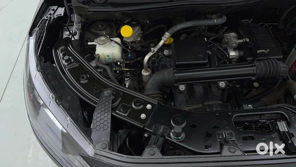 Nissan Magnite Kuro Edition 1.0 Petrol Mt, 2024, Petrol