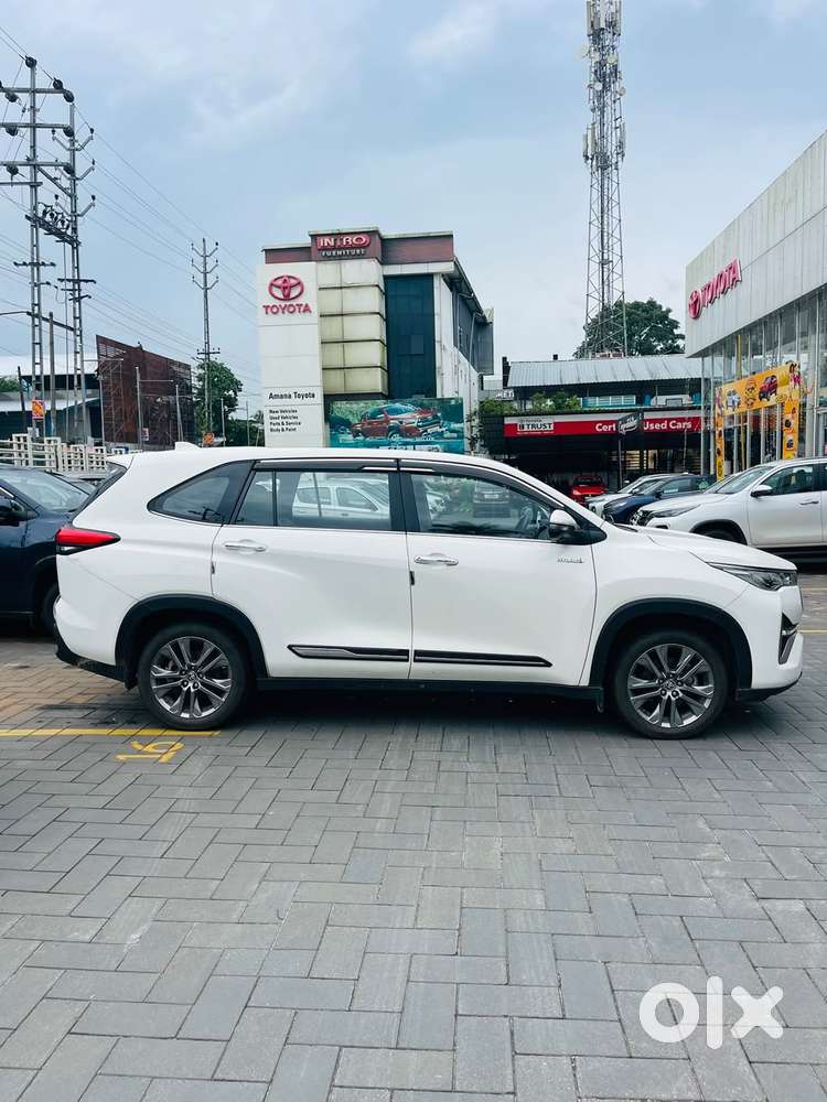 Toyota Innova Hycross Zx(o), 2024, Petrol