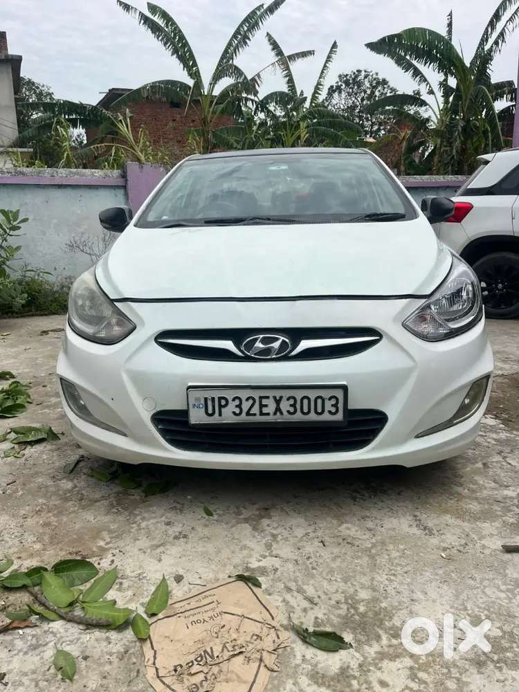 Hyundai Fluidic Verna 2013 Diesel 116430 Km Driven Urgent Sale