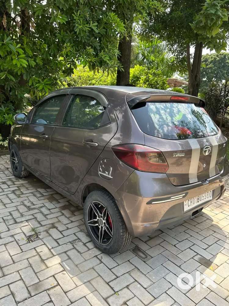 Tata Tiago Revotron Xt 2019