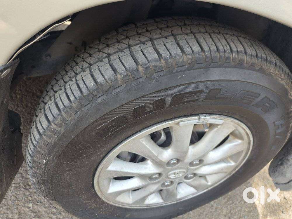 Toyota Innova 2.5 V 8 Str, 2012, Diesel