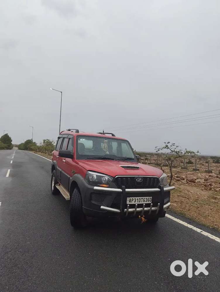 Mahindra Scorpio 2.2 Plus 2017 Diesel