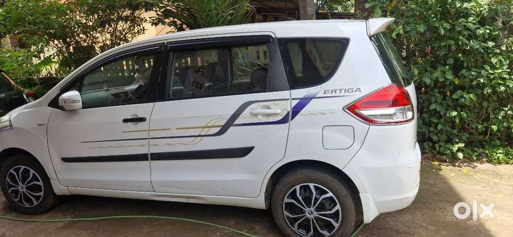 Maruti Suzuki Ertiga Vxi, 2016, Petrol