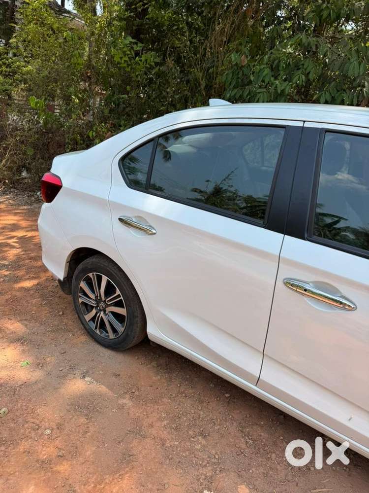 Honda Amaze 2022 Petrol 27000 Km Driven